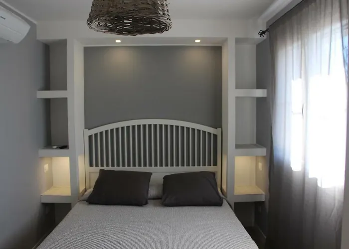 Bessy 10 Oda ve Kahvaltı 4*