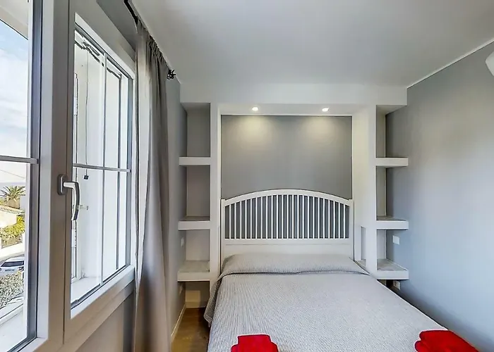 Bessy 10 Oda ve Kahvaltı Antibes