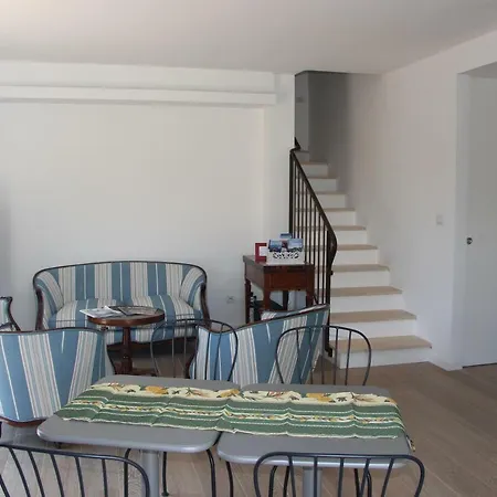 Bed & Breakfast Bessy 10 Antibes